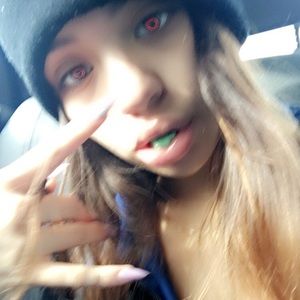 Meet your Posher, Ally